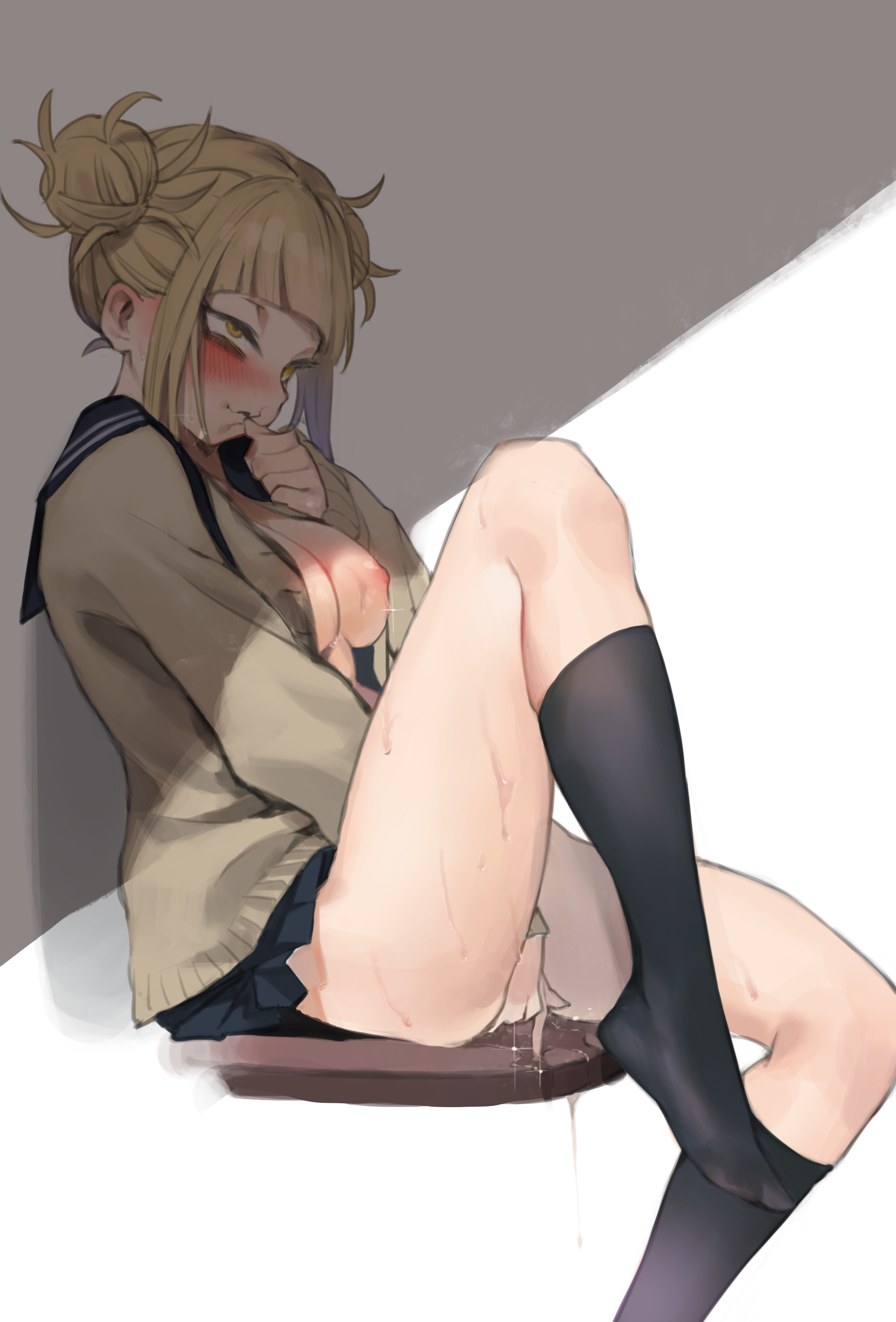 Toga making herself wet (MasturbationHentai Anime GIF)