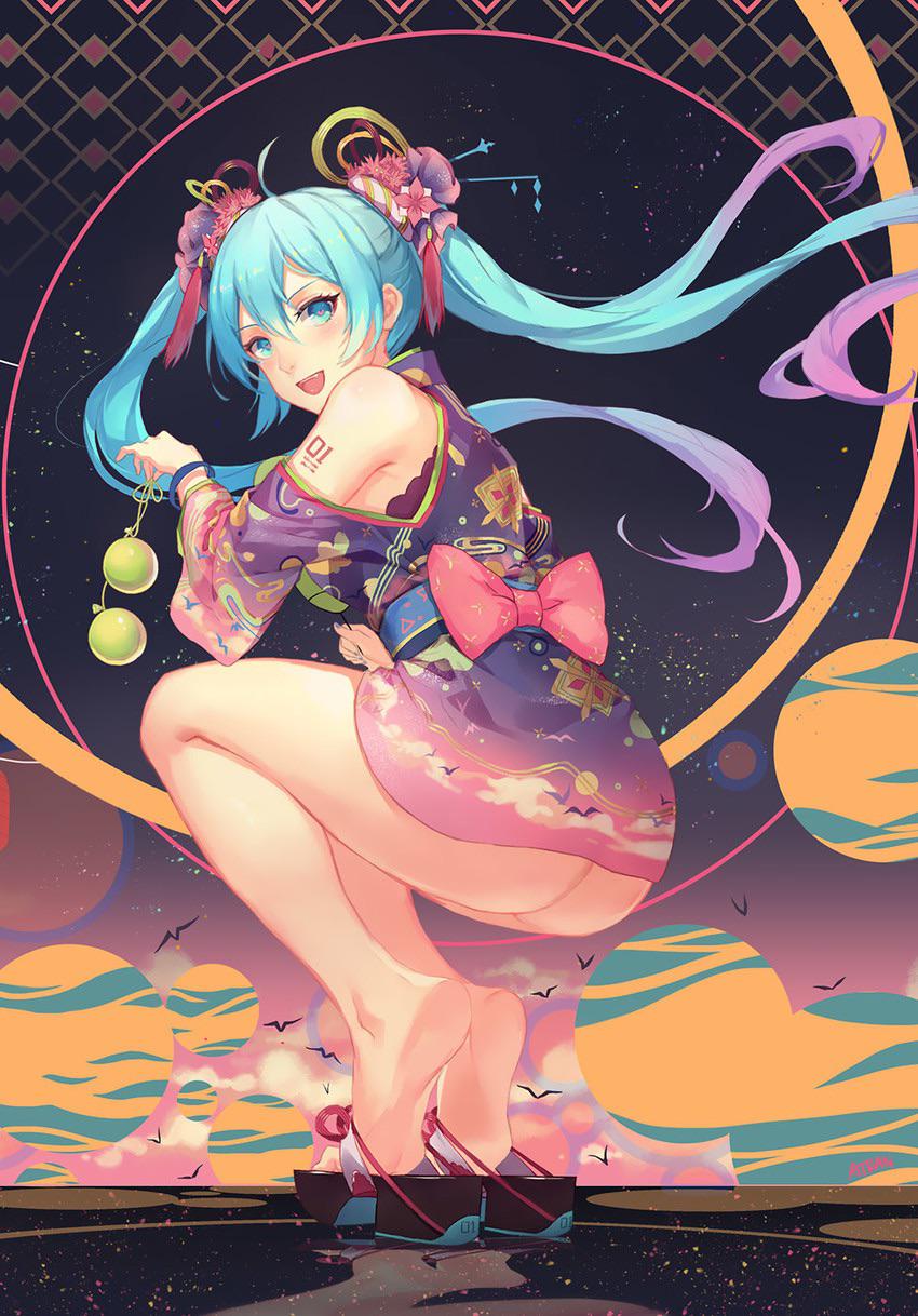 Short Yukata revealing long elegant legs [Atdan] - Atdan