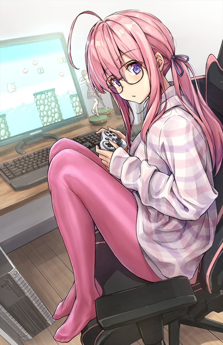 Gaming on her PC [Original] - Original
