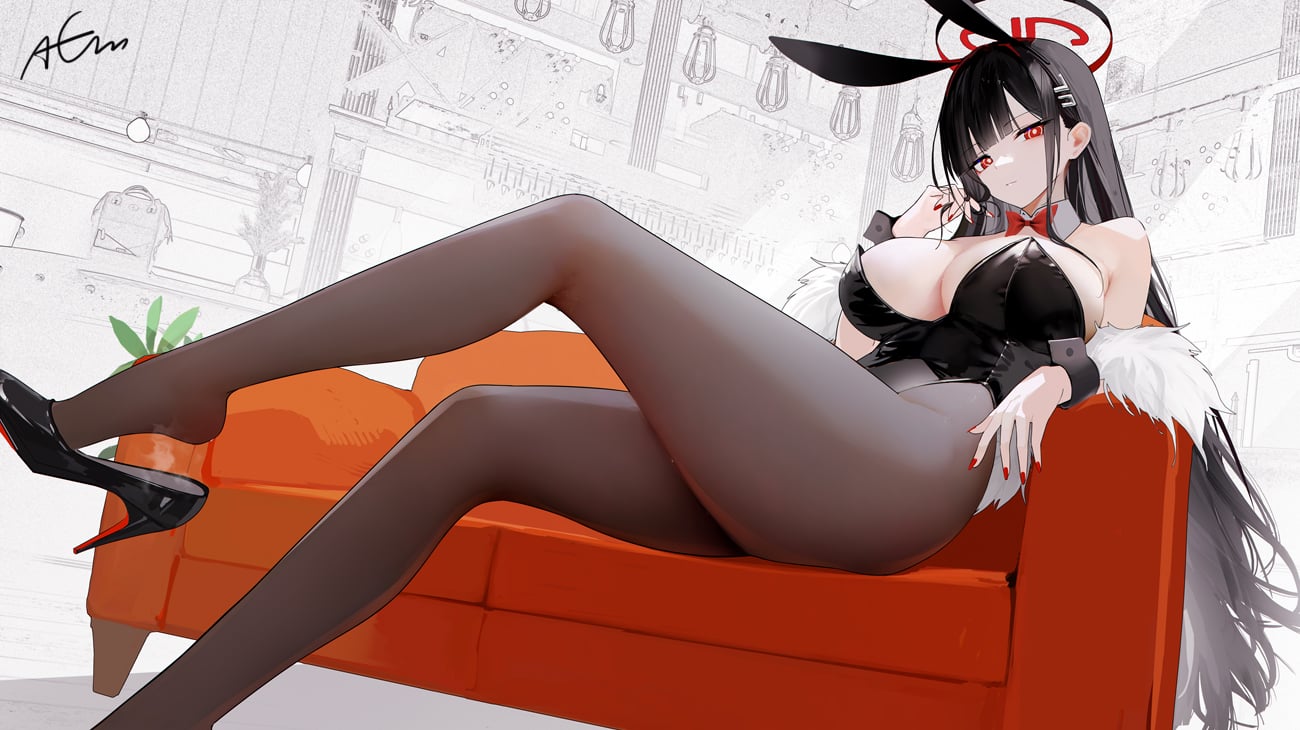 Rio with her legs (almost) crossed [Blue Archive] - almost