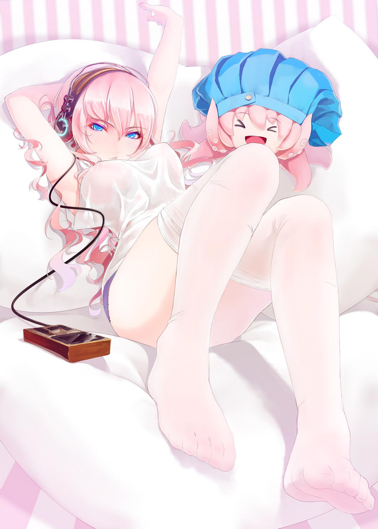 White Tights [Vocaloid] - Vocaloid