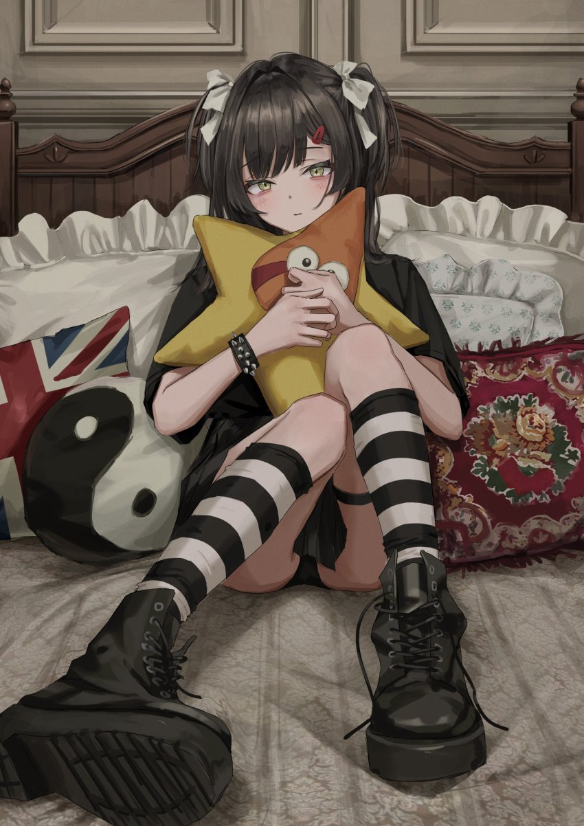 A tiny bit lewd with a whole lot of cute (animelegs Anime GIF)