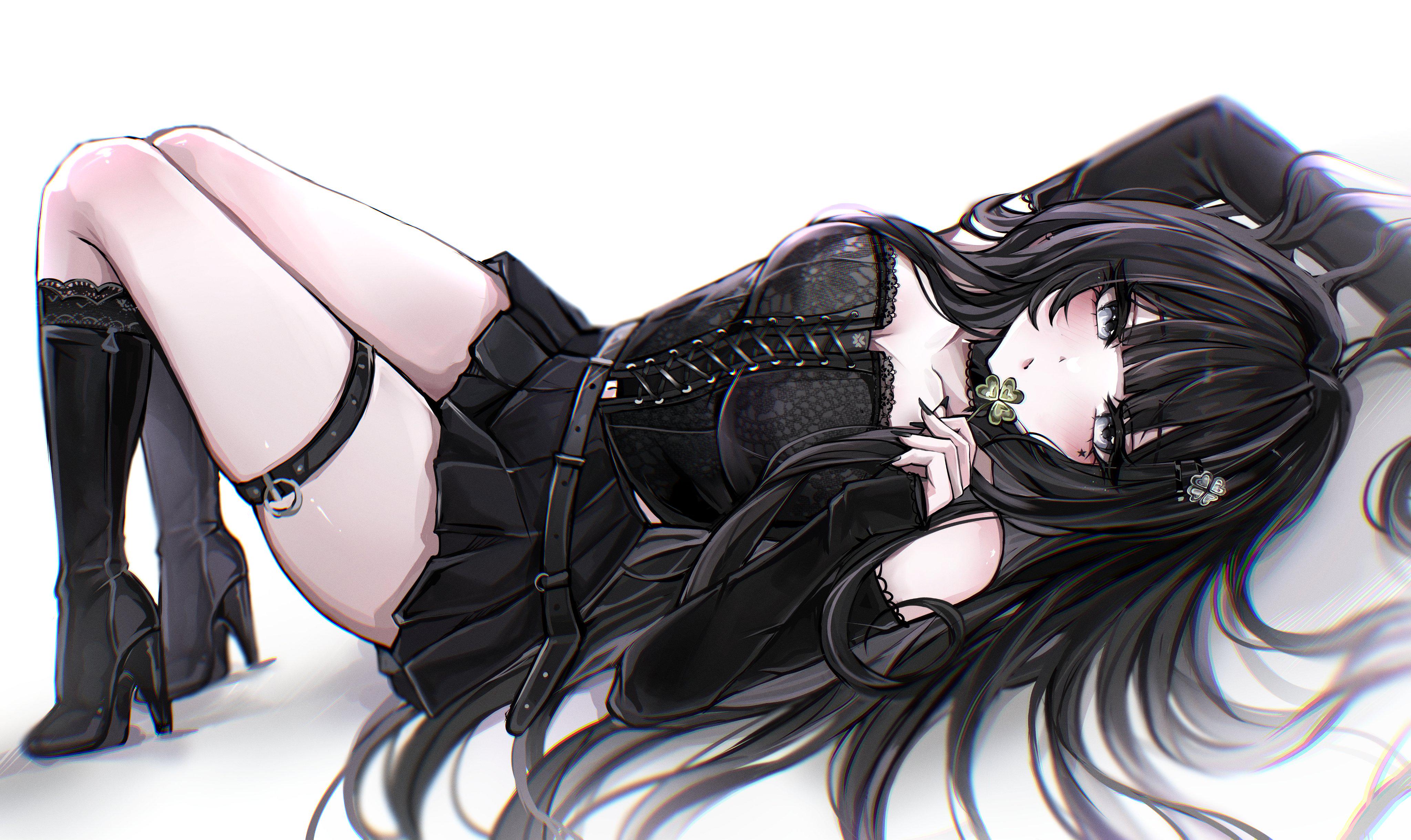Goth Girl Clover 🍀 (animelegs Anime GIF)